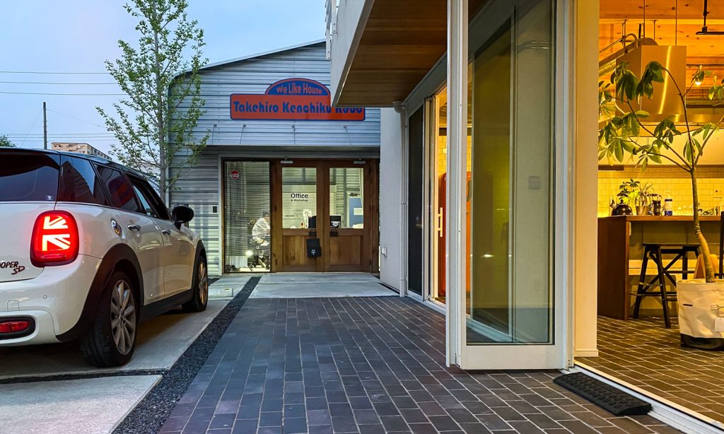 [special column] お店も会社も、もっとカッコよくていい。アメリカンガレージ風の商業建築が人気です。 （複製） アイチャッチ